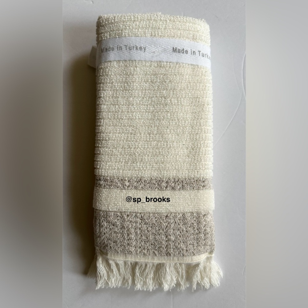 🎁6PC Hotel Balfour Bath Towel Set -CRMLTBG DUBLIN- Cotton- Cream & Heather Taupe - Picture 8 of 10